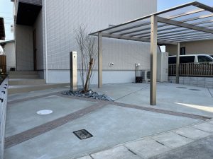 オスポール＋アクセントアプローチの家